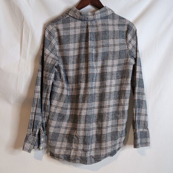 Max Studio Women's Grey/Blue/Tan Button Up Shirt Plaid Flannel, Size Small - Picture 2 of 6